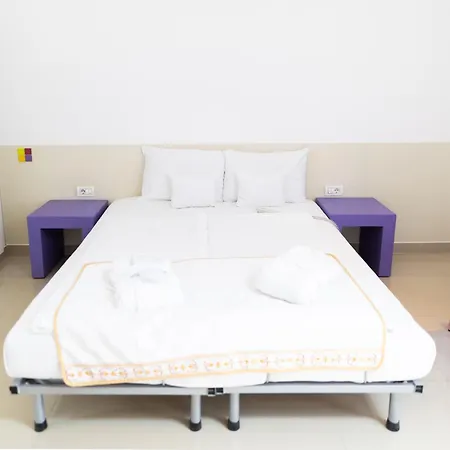 Christina Hotel 4*