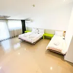 Christina Hotel