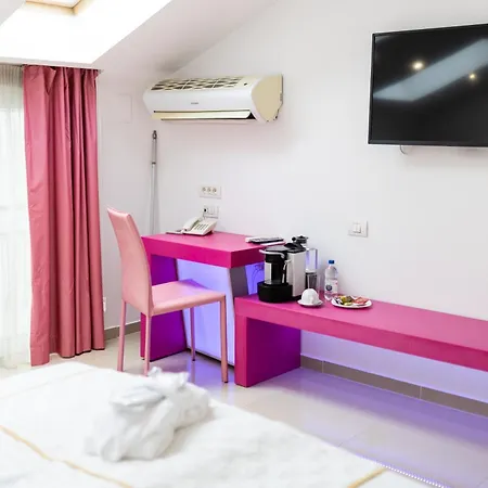 Hotell Christina Bukarest
