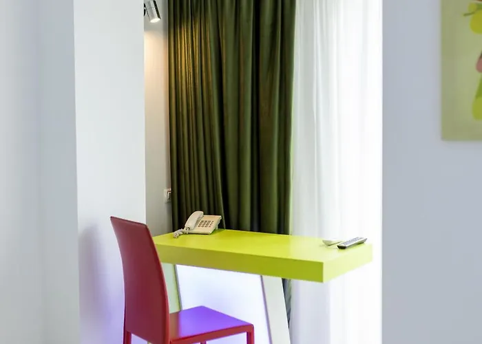 Christina 4* Bucureşti