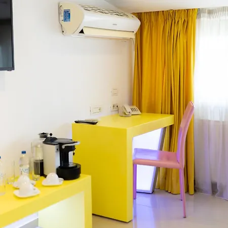 Christina Hotel 4*