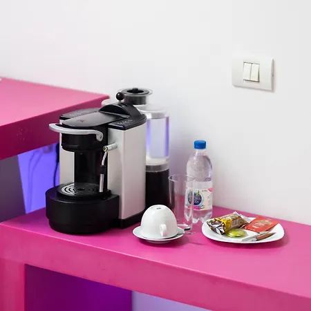 크리스티나 호텔 4*