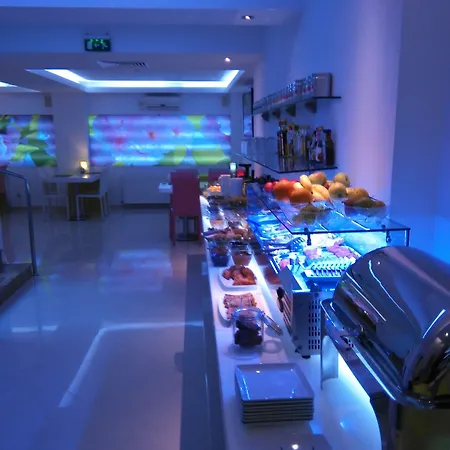 크리스티나 4* 부쿠레슈티