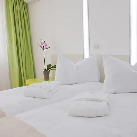 Hotel Christina Bucharest