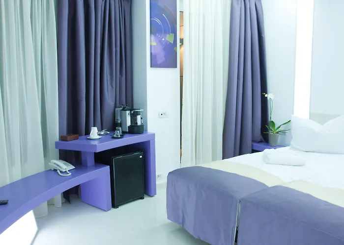 Hotel Christina Bucharest