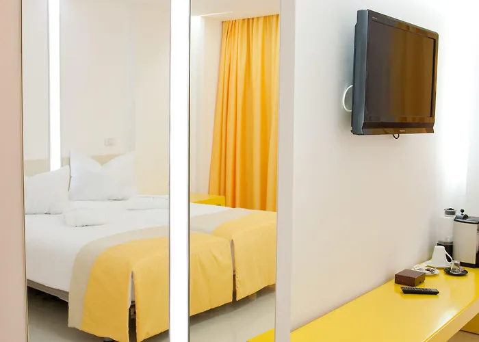 Christina Бухарест