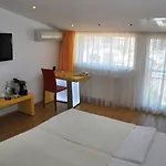Christina Hotel 4*